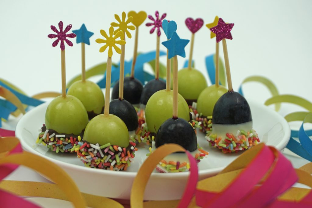 Konfetti Trauben-Pops-Fasching Karneval Snack Kindergeburtstag